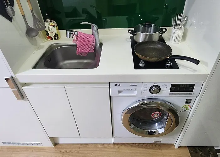 Dp 9-minute Walk From Daerim Station, Where There Are Many Restaurants 아파트 *